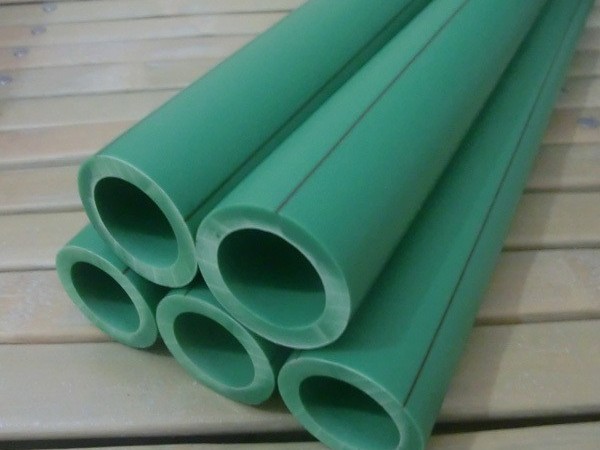 河南潔（jié）爾康（kāng）建材告訴（sù）你ppr雙色給水管和ppr水管有什麽區別
