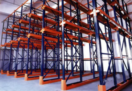 貫通式（shì）貨架